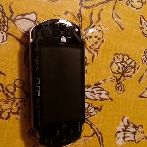 Model 1001 sony psp